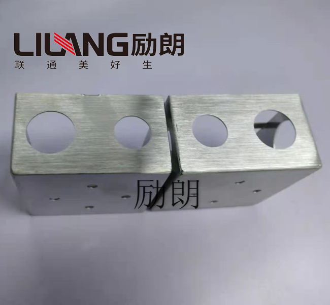 304不銹鋼插座底盒怎么選？